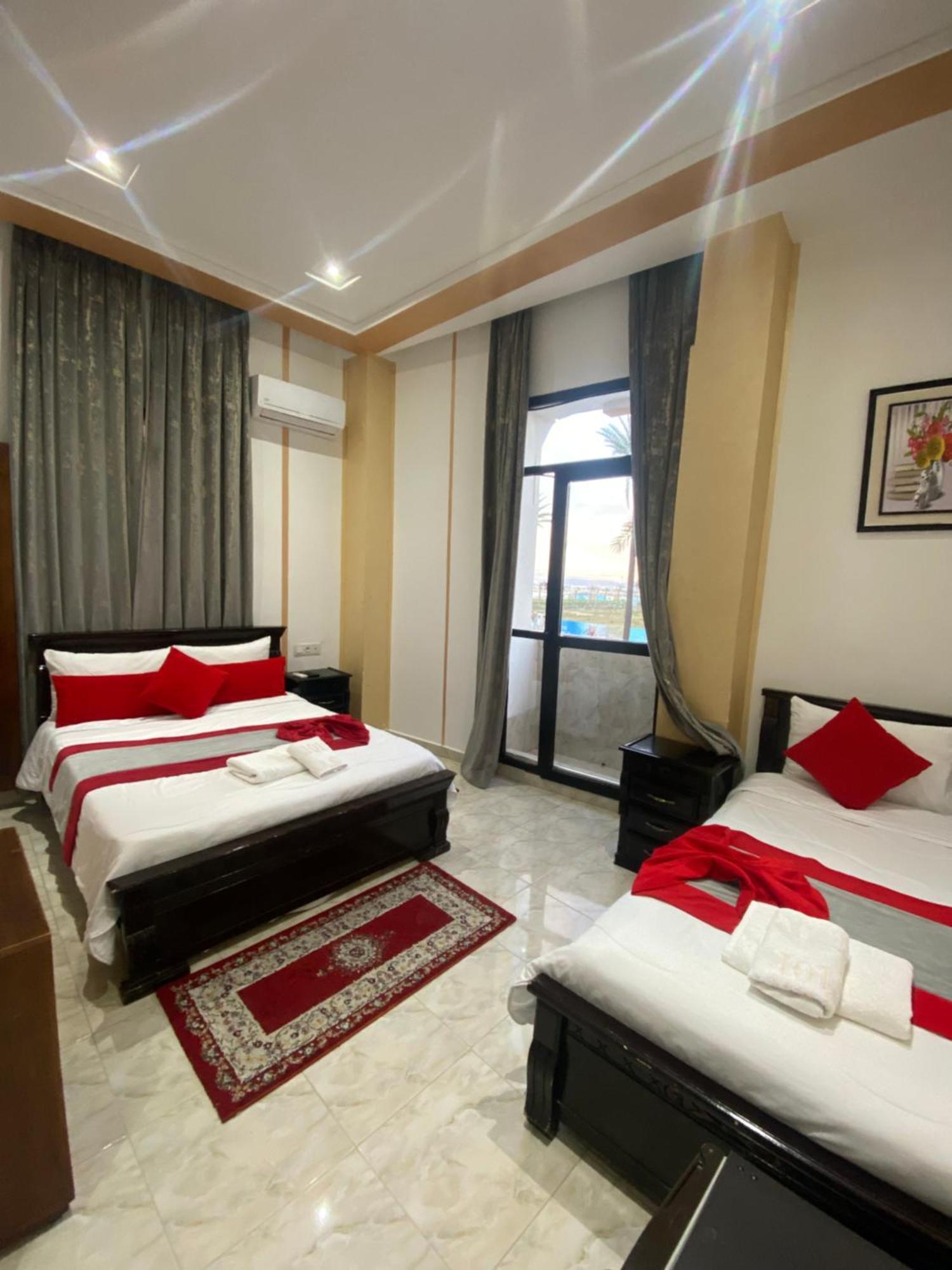 Hotel Biarritz طنجة المظهر الخارجي الصورة