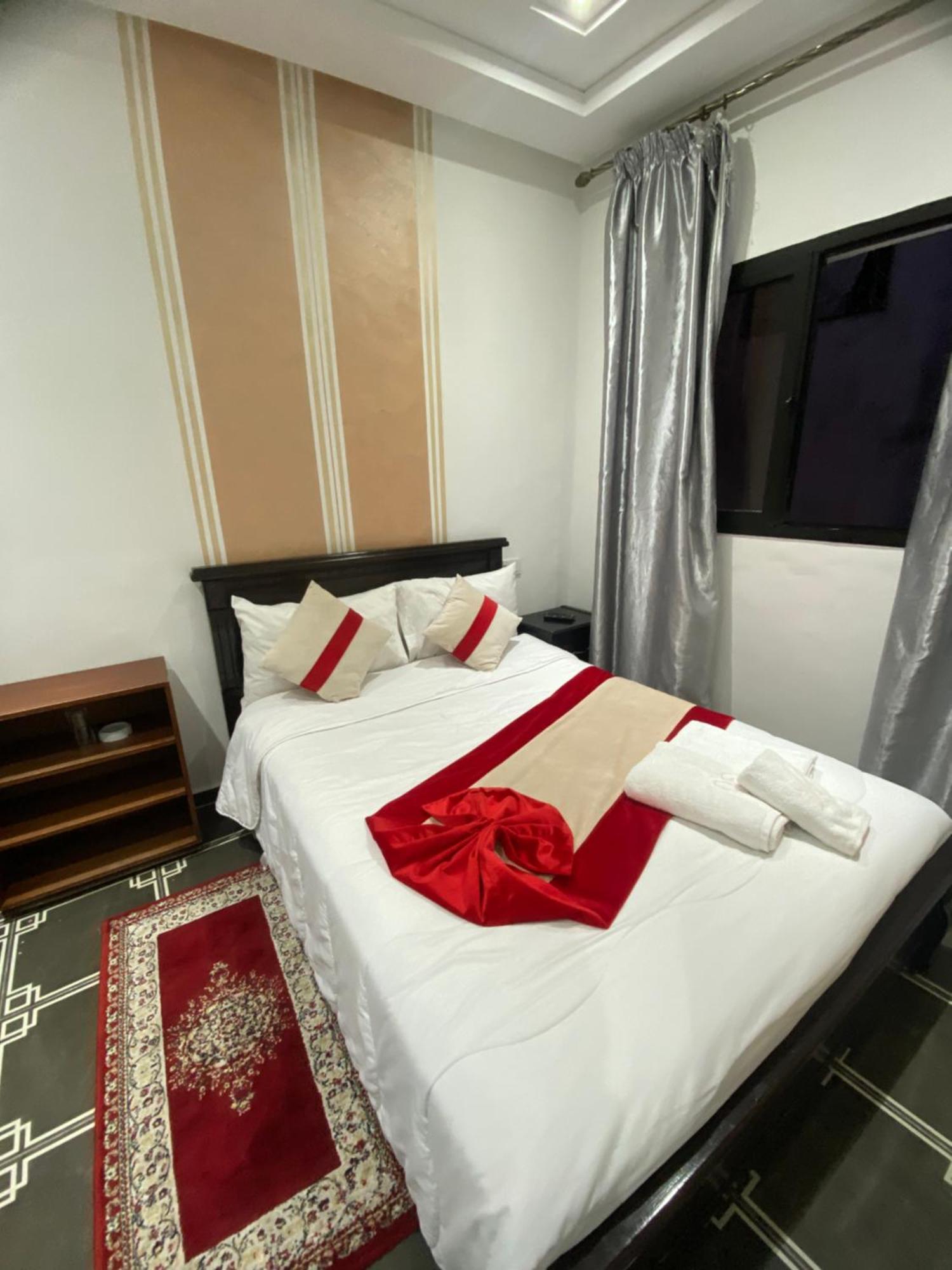 Hotel Biarritz طنجة المظهر الخارجي الصورة
