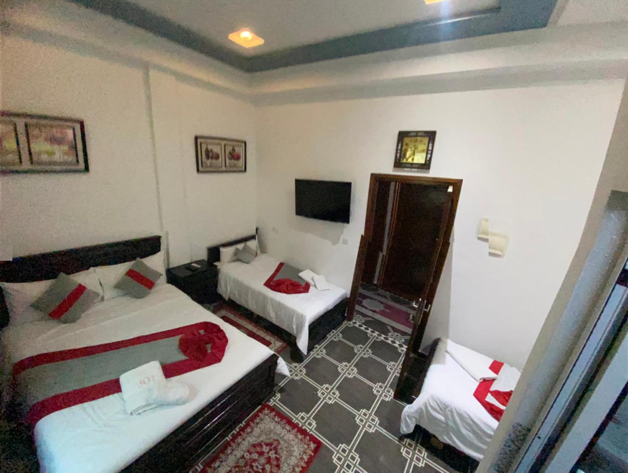 Hotel Biarritz طنجة المظهر الخارجي الصورة